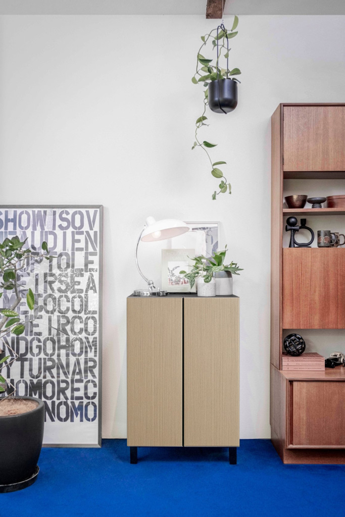 いがちゃんさま専用（新品•未使用）家具冷蔵庫LOOC ルーク グレージュウッド インテリア、ときどき冷蔵庫。AQUA 家具冷蔵庫「LOOC」新登場 企業