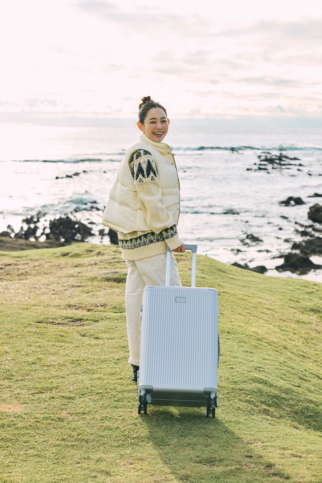 阿久津ゆりえがXiaomiと出かける、自由気ままな旅