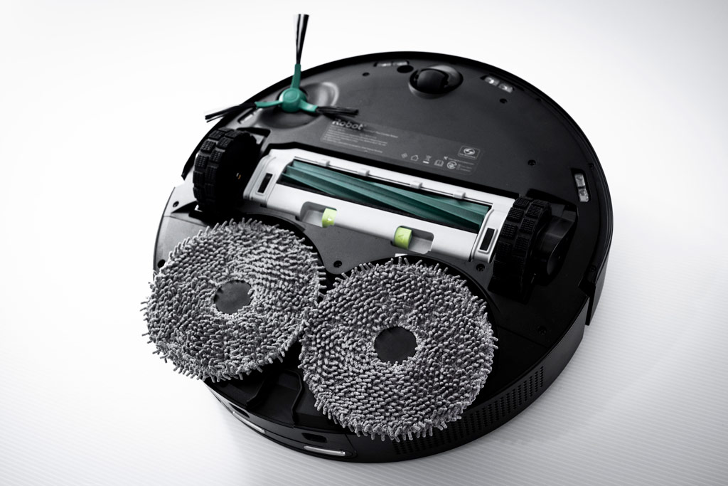 第4位】アイロボット Roomba Plus 505 Combo ロボット + AutoWash 充電